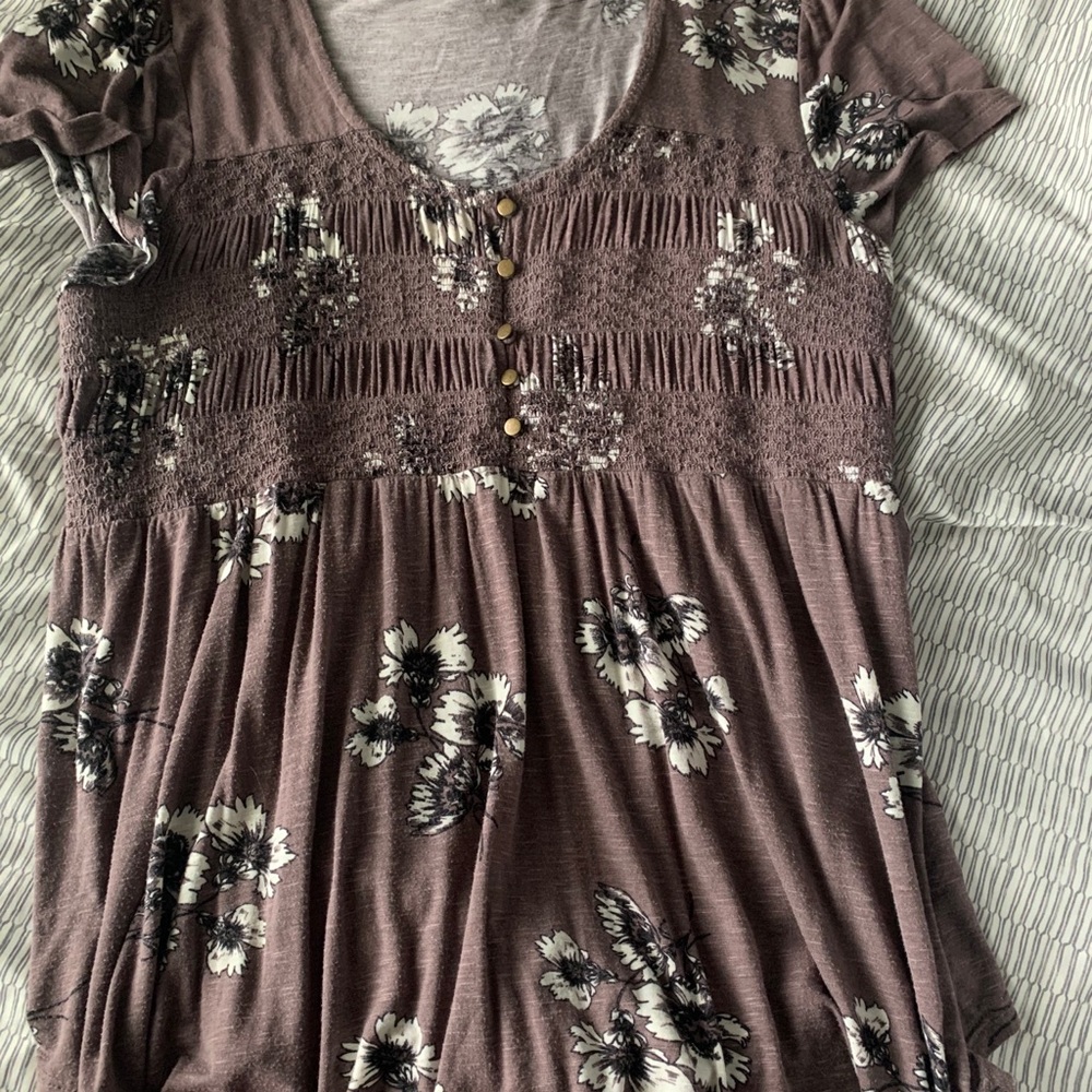 Women’s shirt